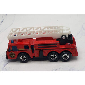 Matchbox Diecast Fire Engine FD#1 Ladder Truck 1982 Red Vintage
